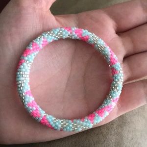 Lily and Laura Braclet